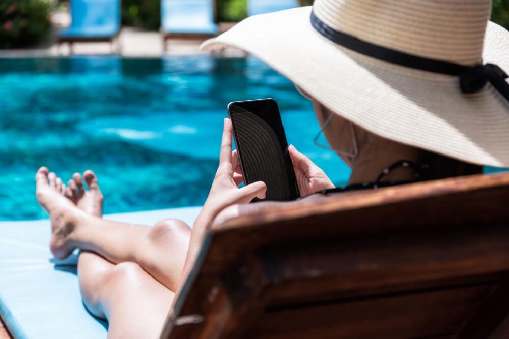 Compass-Pools-Newcastle_Smart-intelligent-swimming-pools